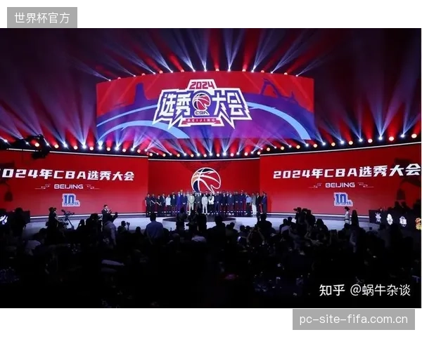 这场比赛是名副其实的榜眼探花之争，其结果将直接影响冠军归属和最终的联赛排名。